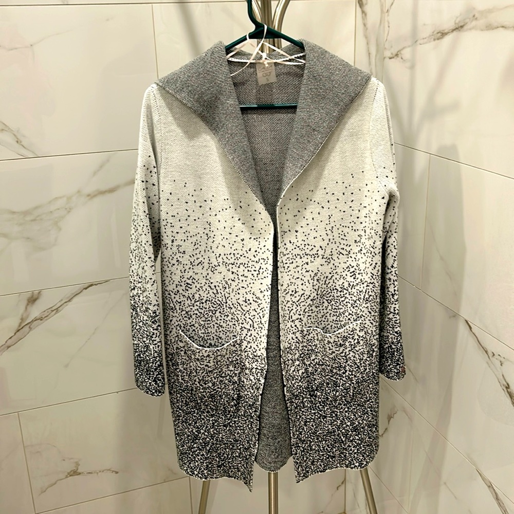 Ladies Cardigan, CALIA by Carrie Underwood.